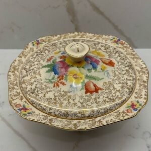 Vintage H and K Tunstall England Olde English Sampler Ceramic Covered Dish